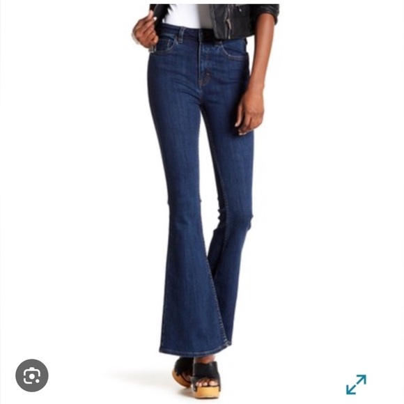 Free People High-Rise Flare Jeans | Size 28 | Dark Wash - Picture 1 of 7